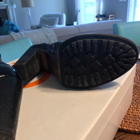 Booties - Picture 5 of 6